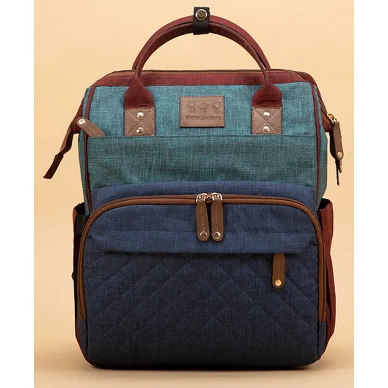 Abracadabra Diaper Bag With Changing Station – Multicolor